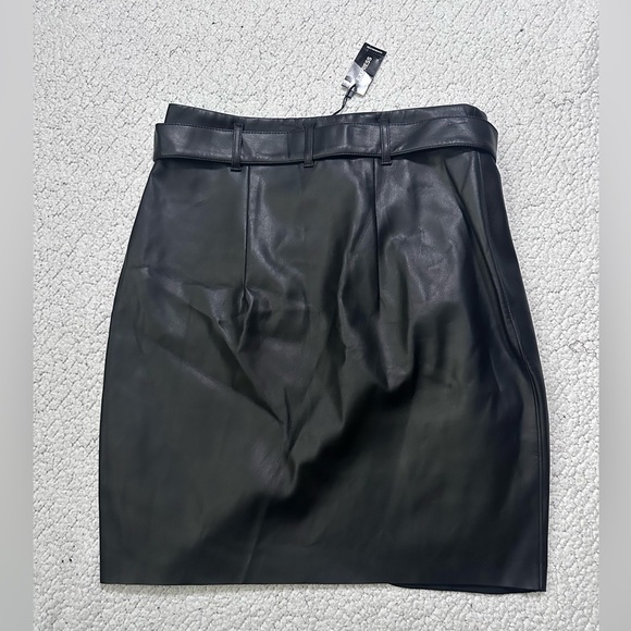 Express Black Faux Leather Pencil Skirt with Belt - Picture 2 of 5